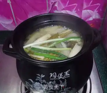 Make Duck leg pickles soup step 6