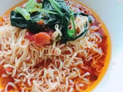 Make Quick-hand noodles step 1