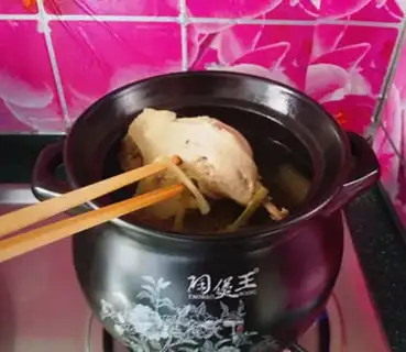 Make Duck leg pickles soup step 8