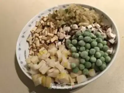 Make Wuhan bean skin step 0