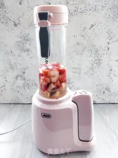 Make Strawberry cheesecaps step 2
