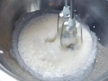 Make Strawberry cheesecaps step 5