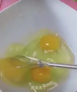 Make Shrimp thick egg fever step 0