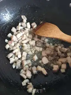 Make Spade buns step 7
