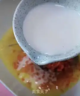 Make Shrimp thick egg fever step 3