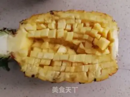 Make Pineapple rice step 4