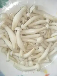 Make White mushrooms step 1