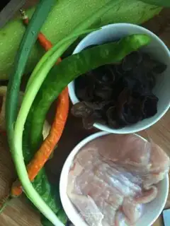 Make Fish fragrance step 0