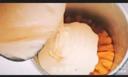 Make Pineapple inverted cake step 10
