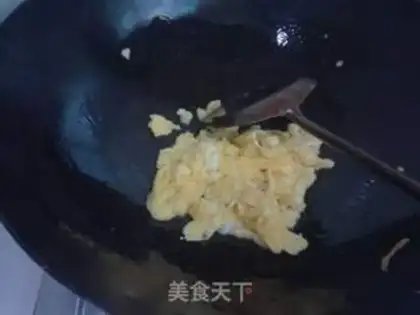 Make Ridiculous sausage fried eggs step 4