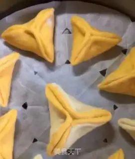 Make Pumpkin bag step 11