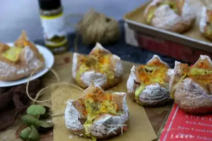 Make All-Mike Cheese Rock Bread step 22