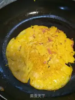 Make Pumpkin fried eggs step 3