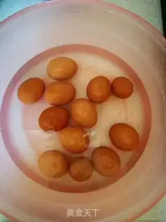 Make Five spicy tea eggs step 1