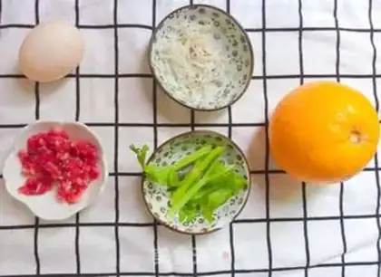 Make Fresh orange eggs step 1