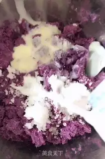 Make Potato sandwich step 1