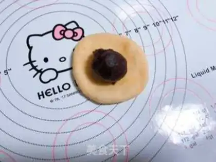 Make caterpillar bread step 9