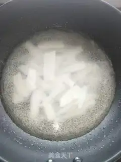 Make Eggs, spinach step 3