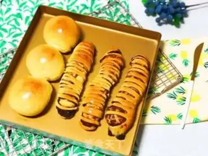 Make caterpillar bread step 16