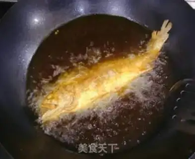 Make Big yellow fish onions step 3