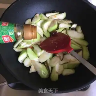 Make Cucumber apple yogurt step 2