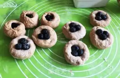 Make Blueberry pack step 12