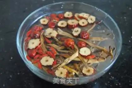 Make Pork soup step 1