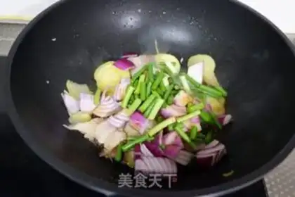 Make Five garlic potatoes step 6