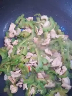 Make Pork and bitter melon step 6