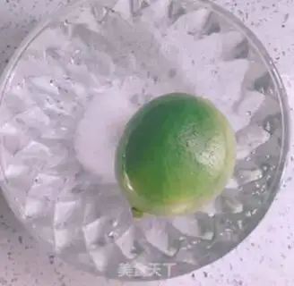 Make Lemon iced sapphire step 1