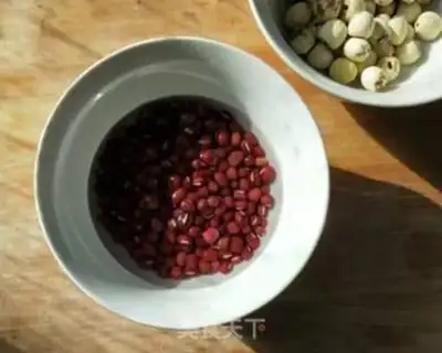 Make Ice-cooled red beans and lilies step 0