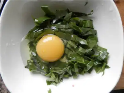 Make Wild veggie omelet step 1