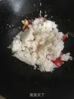 Make Tomato egg fried rice step 3