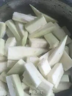 Make Meat and eggplant step 0