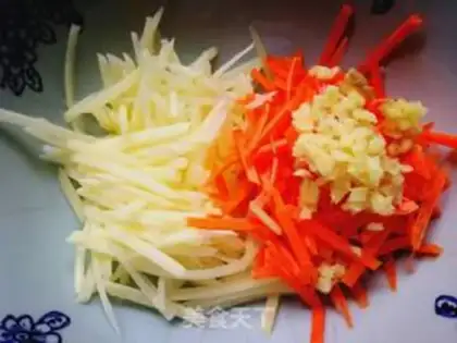 Make Potato-covered eggs step 1