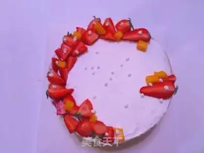 Make Strawberry Ringcake step 4