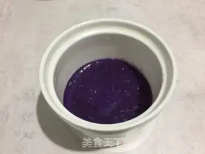 Make Three-colour pudding step 4