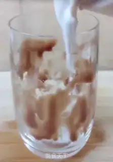Make Chocolate milk step 3