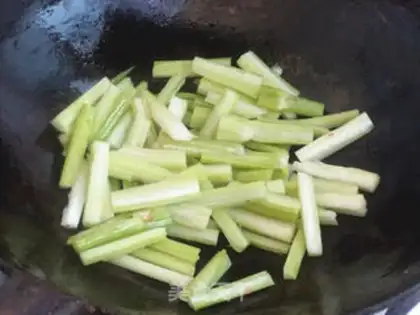 Make 1000 pages of celery step 4
