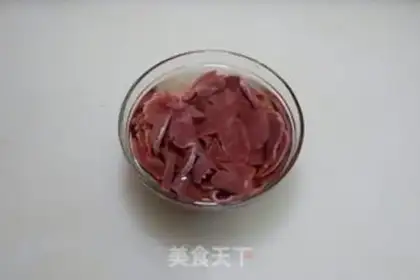 Make Garlic fried pig hearts step 1