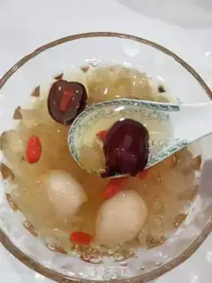 Make The quail egg stew. Silver-eared snowline step 5