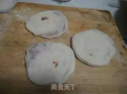 Make Beef pan helmet step 8