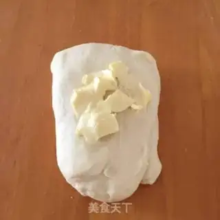 Make Red bean bread step 3