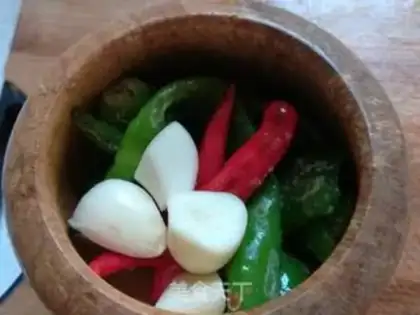 Make Hot pepper eggs step 8