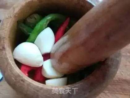 Make Hot pepper eggs step 9