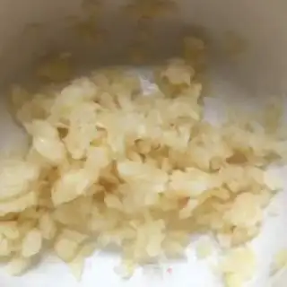 Make Garlic white meat step 4