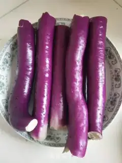 Make A different hand tore the eggplant step 0