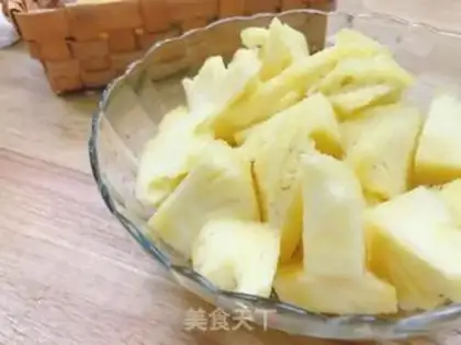 Make Pineapple jam step 1