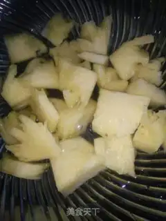 Make Pineapple juice step 2