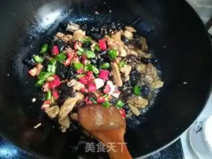 Make Cream chili wood chicken step 12